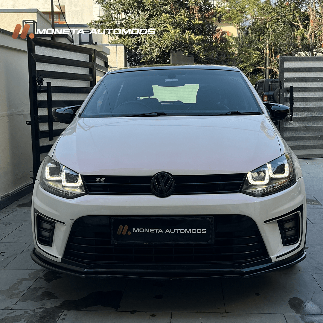 VW Polo UU Style Red/Silver Line Projector Headlight 4