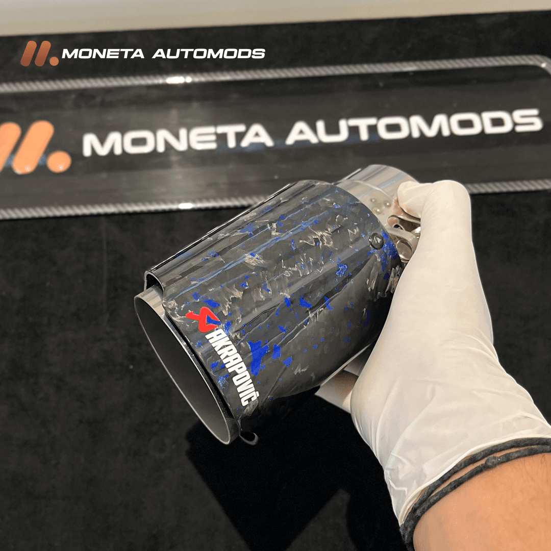 Akropovic Exhaust tip Gloss Carbon Single 12
