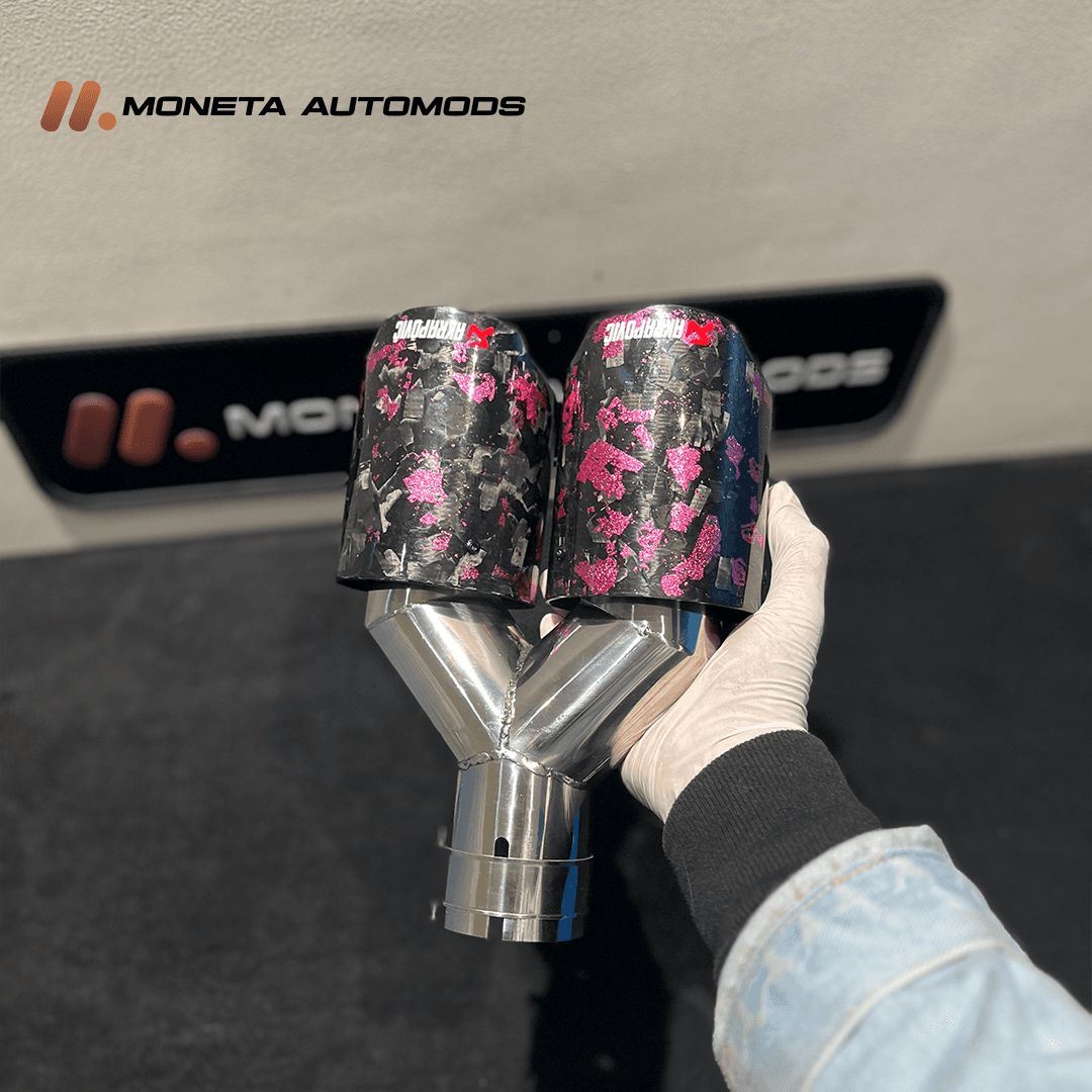 Akropovic Exhaust Tip Gloss Carbon Dual 1